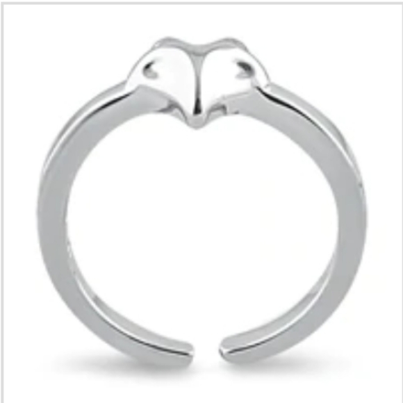 Sterling Silver Fox Toe Ring. SALE 10.00 - Picture 3 of 5
